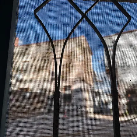 Kale Tas * Çeşme
