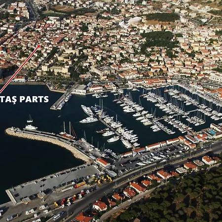 アパート Kale Tas