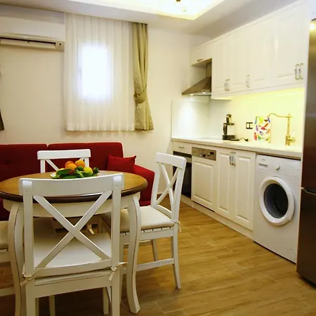Kale Tas * Cesme
