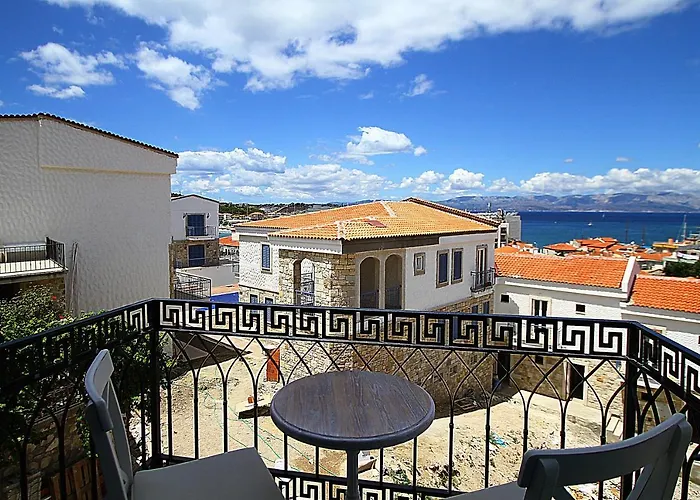 Apartman Kale Tas Çeşme