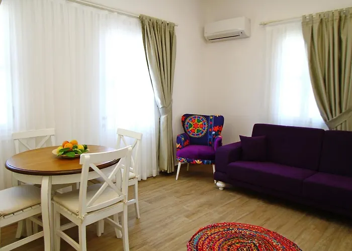 Apartman Kale Tas Çeşme
