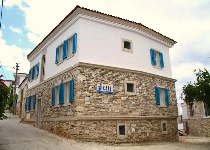 Kale Tas Apartman Çeşme